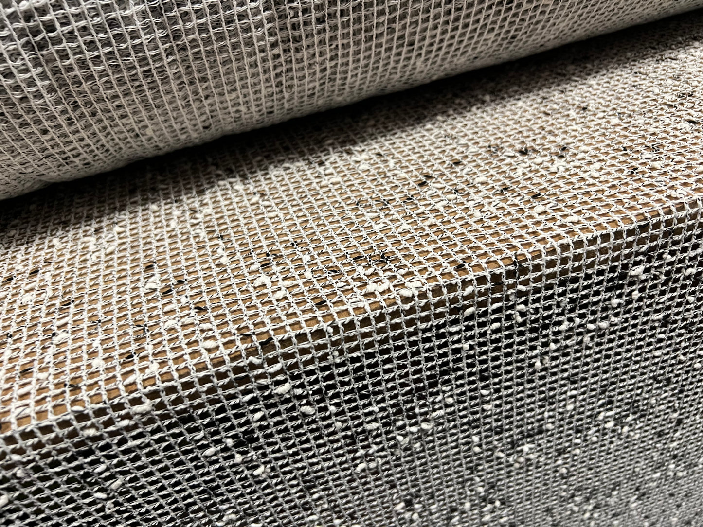 Fishnet mesh net melange slub fabric, per metre - grey