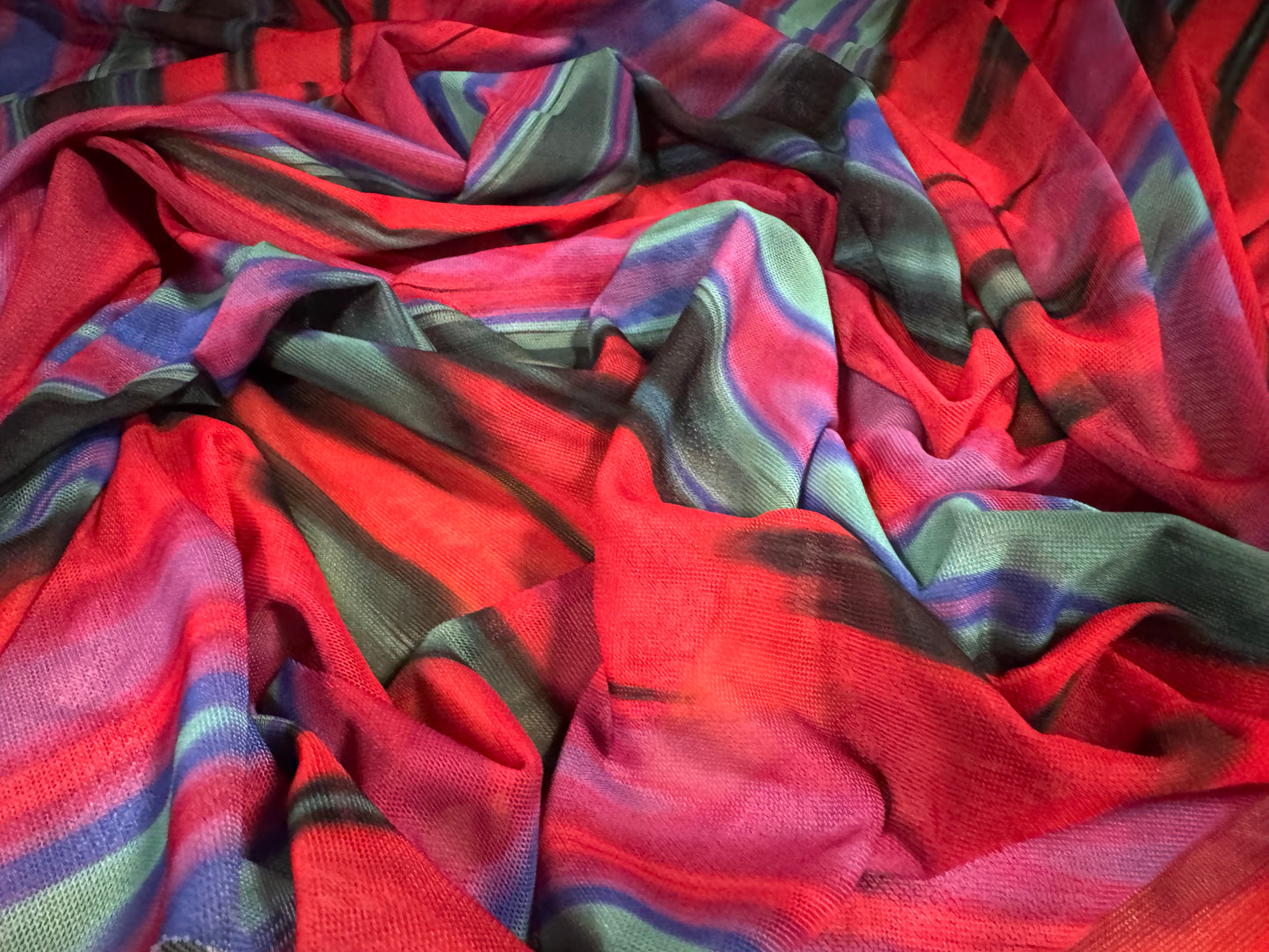 Power mesh net stretch spandex fabric, per metre - retro splash print - red & jade