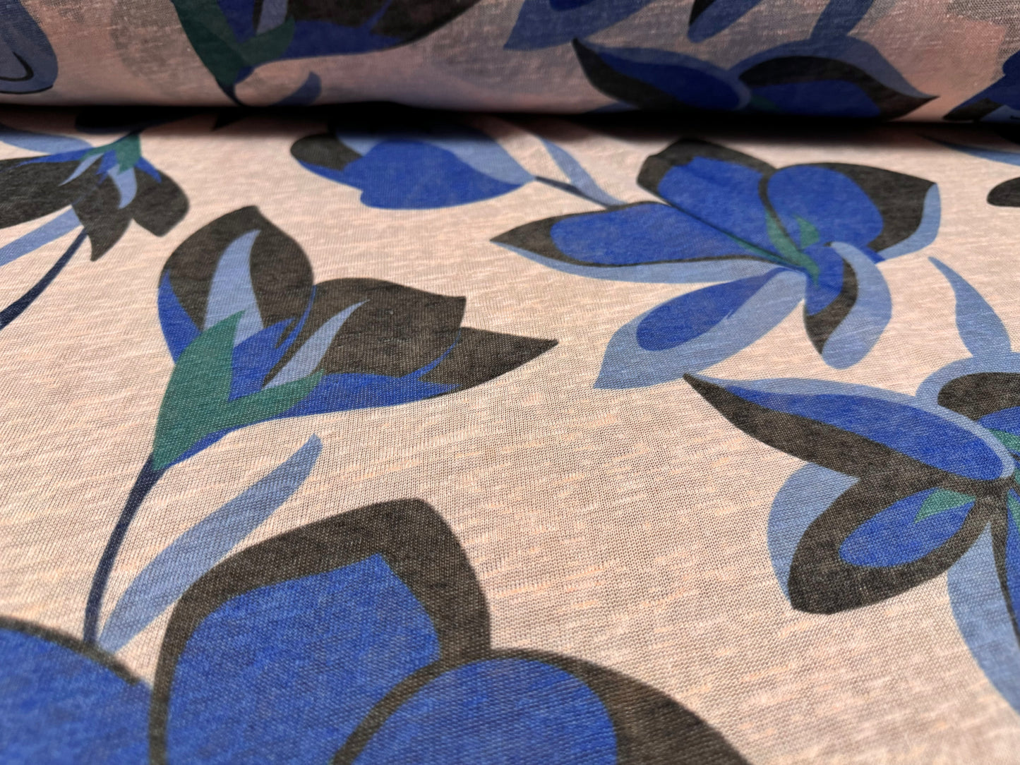 Thick & thin single jersey fashion fabric, per metre - stylised flower print - light pink & royal blue