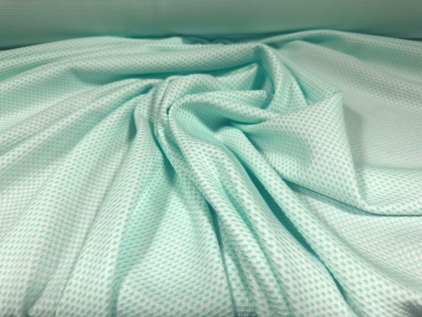 Double jersey knit stretch spandex fabric, per metre - dobby jacquard - spearmint