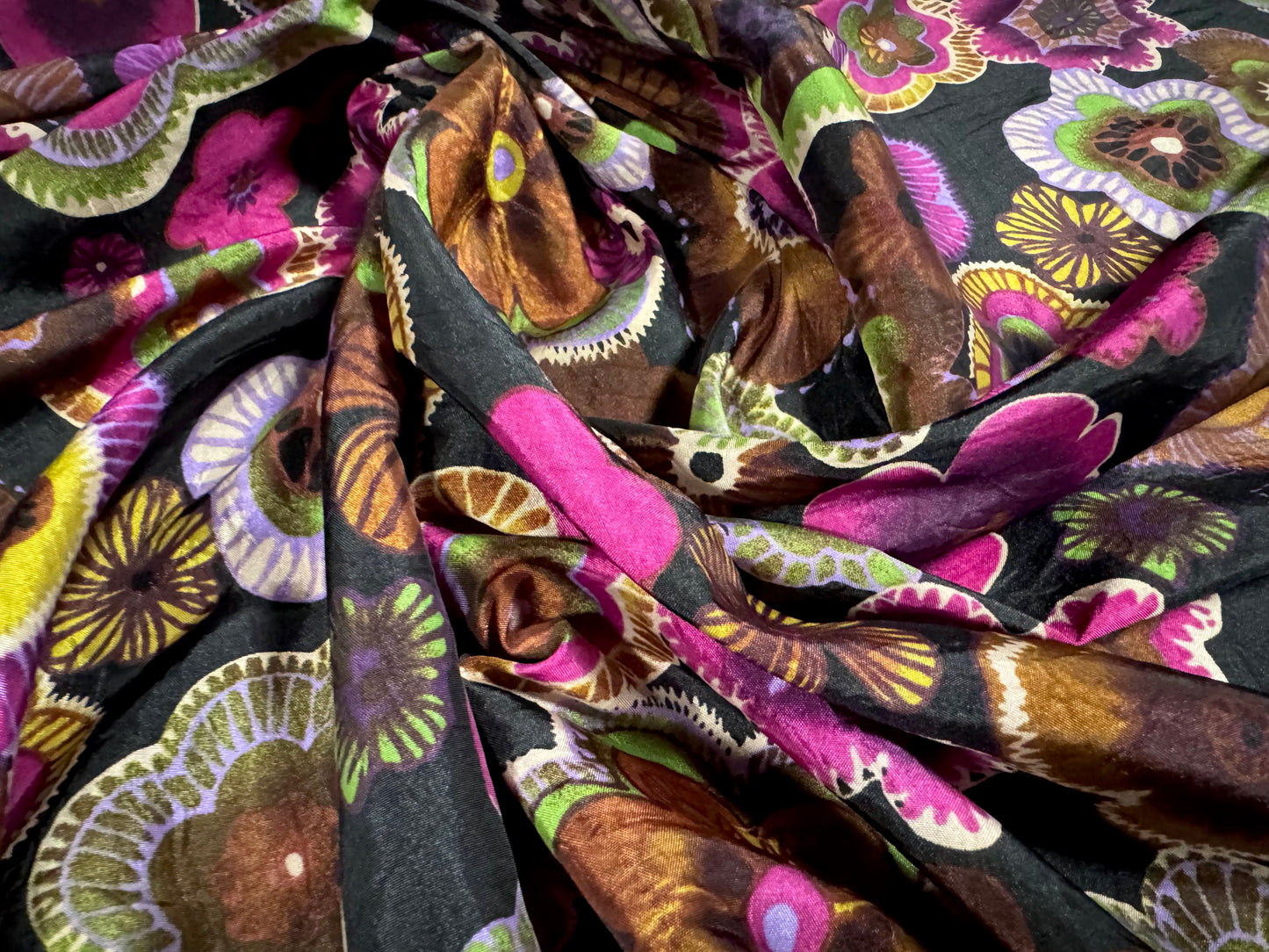 Taffeta faux silk fabric - retro flower print - magenta brown & black