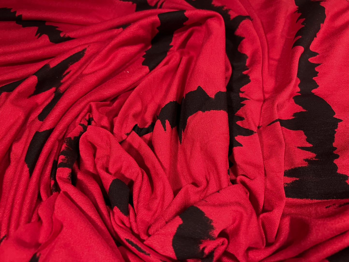 Viscose spandex stretch single jersey fabric, per metre - pulse print - red & black