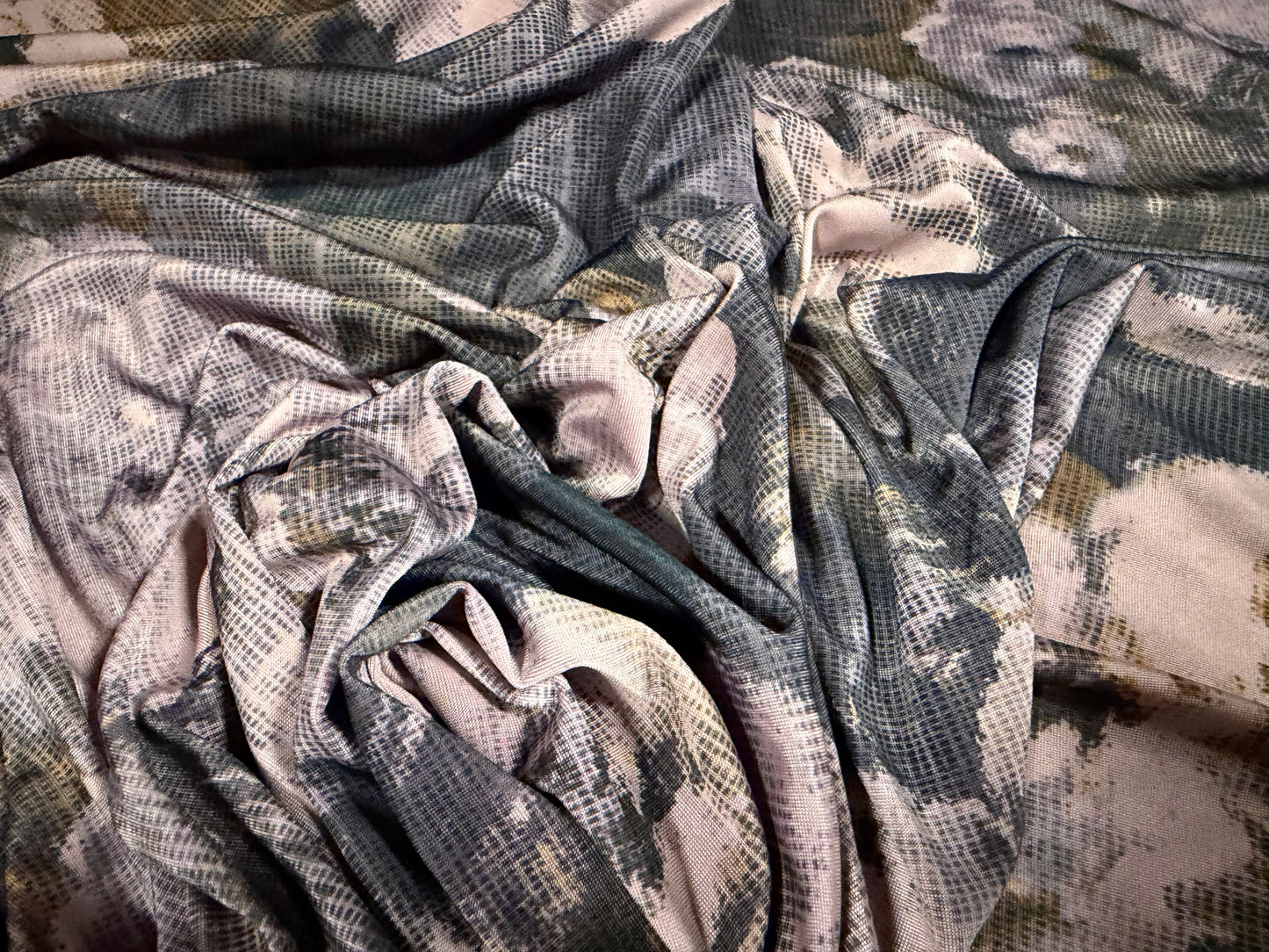 Stretch spandex single jersey fabric, per metre - linen look rose print - pale lilac & grey