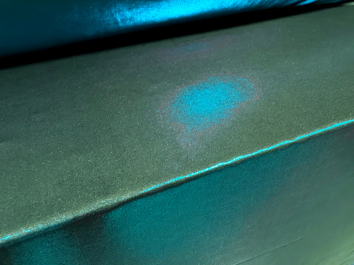 Metallic lamé stretch spandex jersey fabric, per metre - plain - kingfisher on black