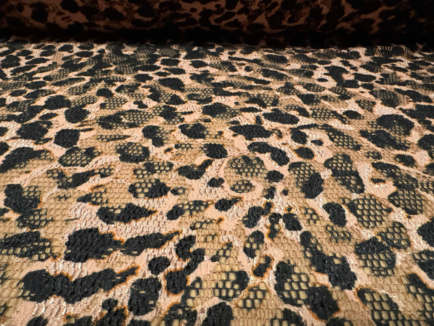 Stretch spandex lace fabric, per metre - leopard animal print - rose gold