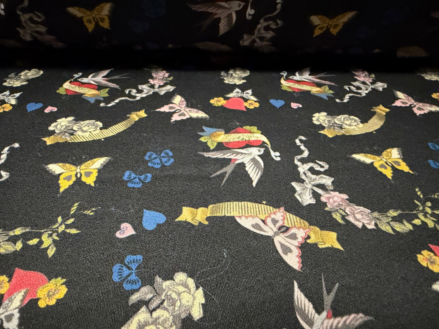 Stretch spandex crepe jersey fabric, per metre - tattoo print - birds and love hearts