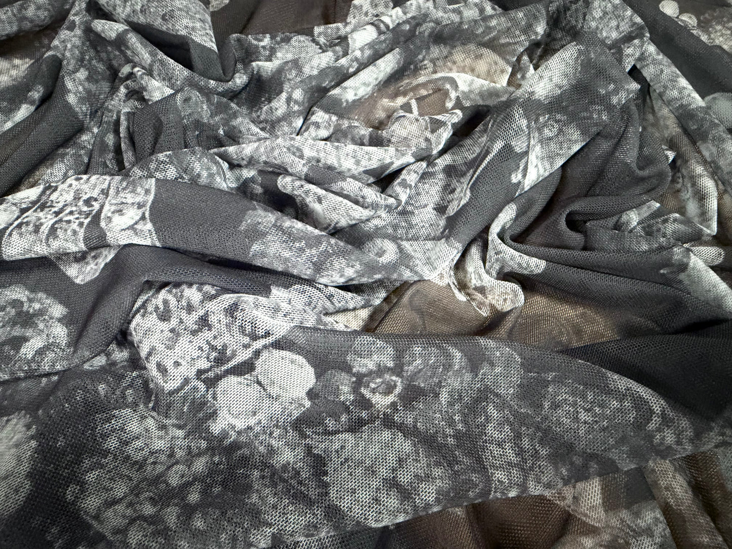 Power mesh net stretch spandex fabric, per metre - stylised flower print - blue-grey