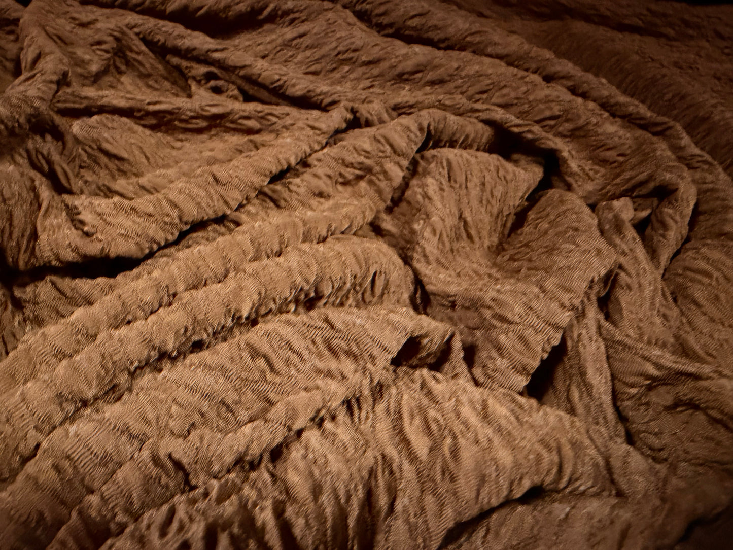 Blister jacquard stretch woven fabric, per metre - solid - hazelnut brown
