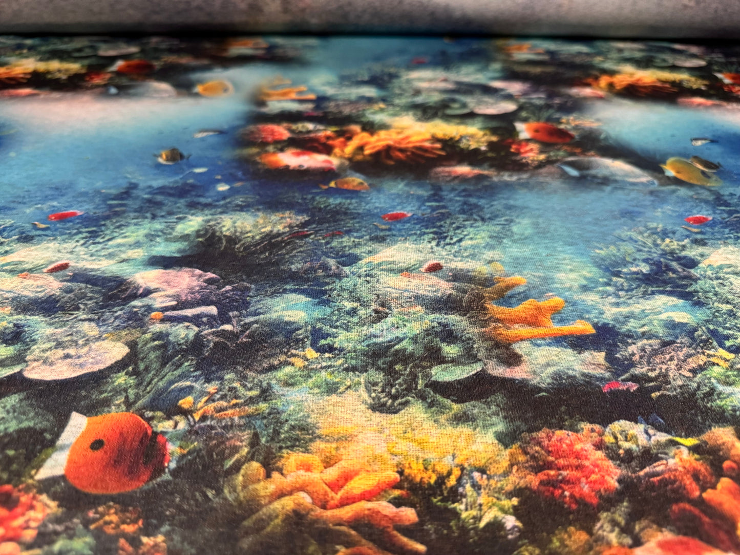 Thick & thin stretch spandex single jersey fashion fabric, per metre - coral reef print - multicolour