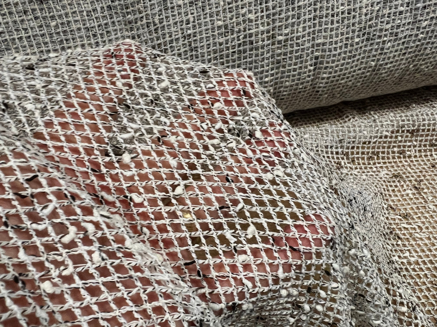 Fishnet mesh net melange slub fabric, per metre - grey