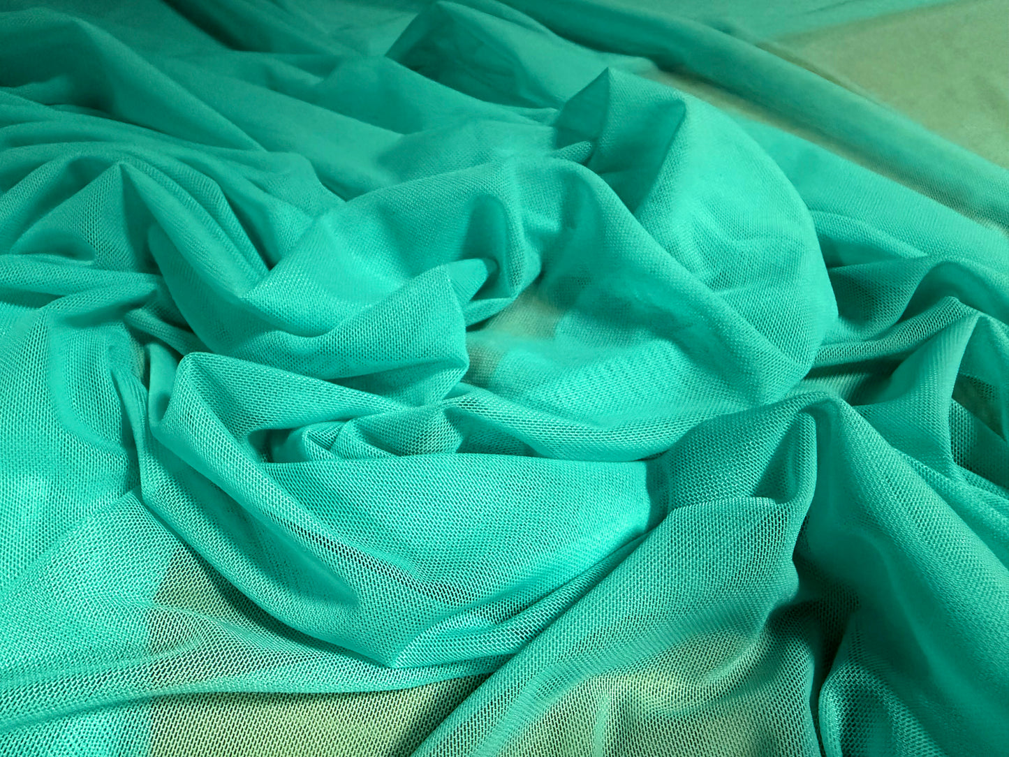 Power mesh net stretch spandex fabric, per metre - plain - turquoise