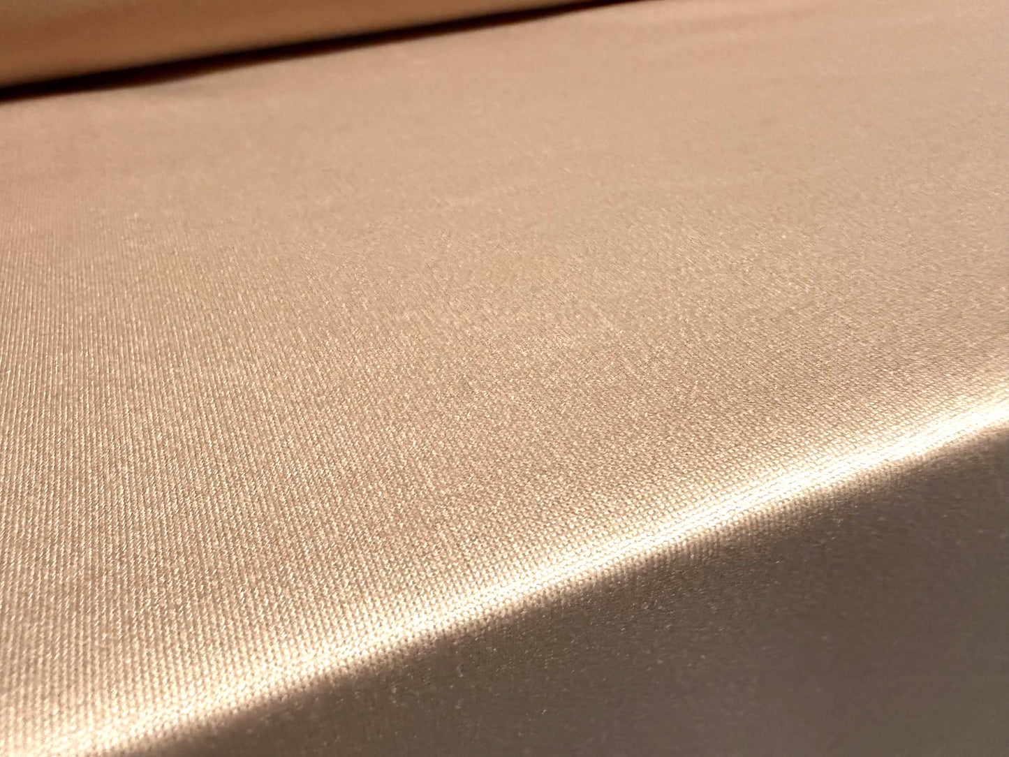 Ciré wet look p.u. coated stretch spandex jersey fabric, per metre - plain - nude