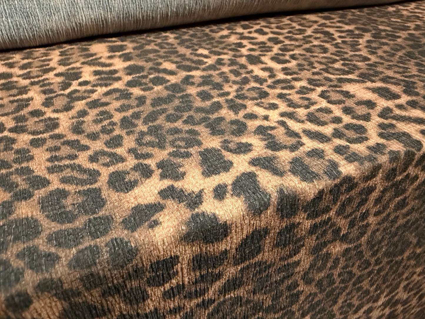 Crinkle crepe stretch woven fabric, per metre - leopard print - light brown