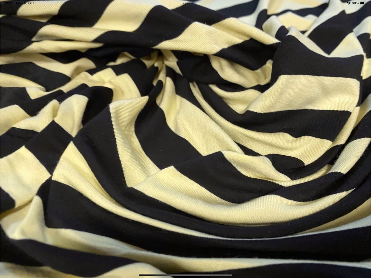 Viscose spandex stretch single jersey fabric, per metre - stripe - pastel lemon & black