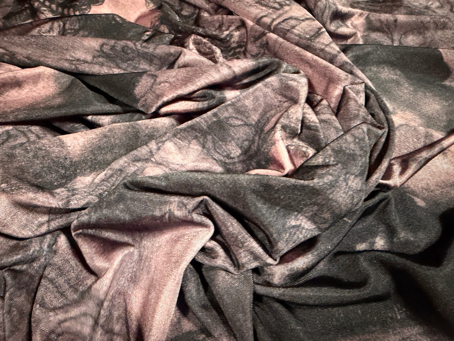 Stretch single jersey fabric, per metre - women and angels print - mauve