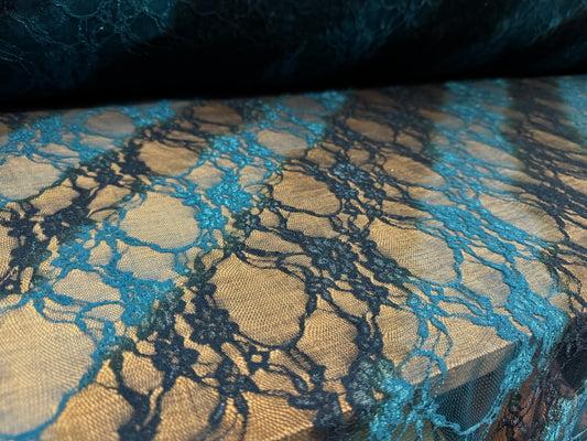 Stretch spandex mesh lace fabric, per metre - diagonal smudge stripe print - kingfisher