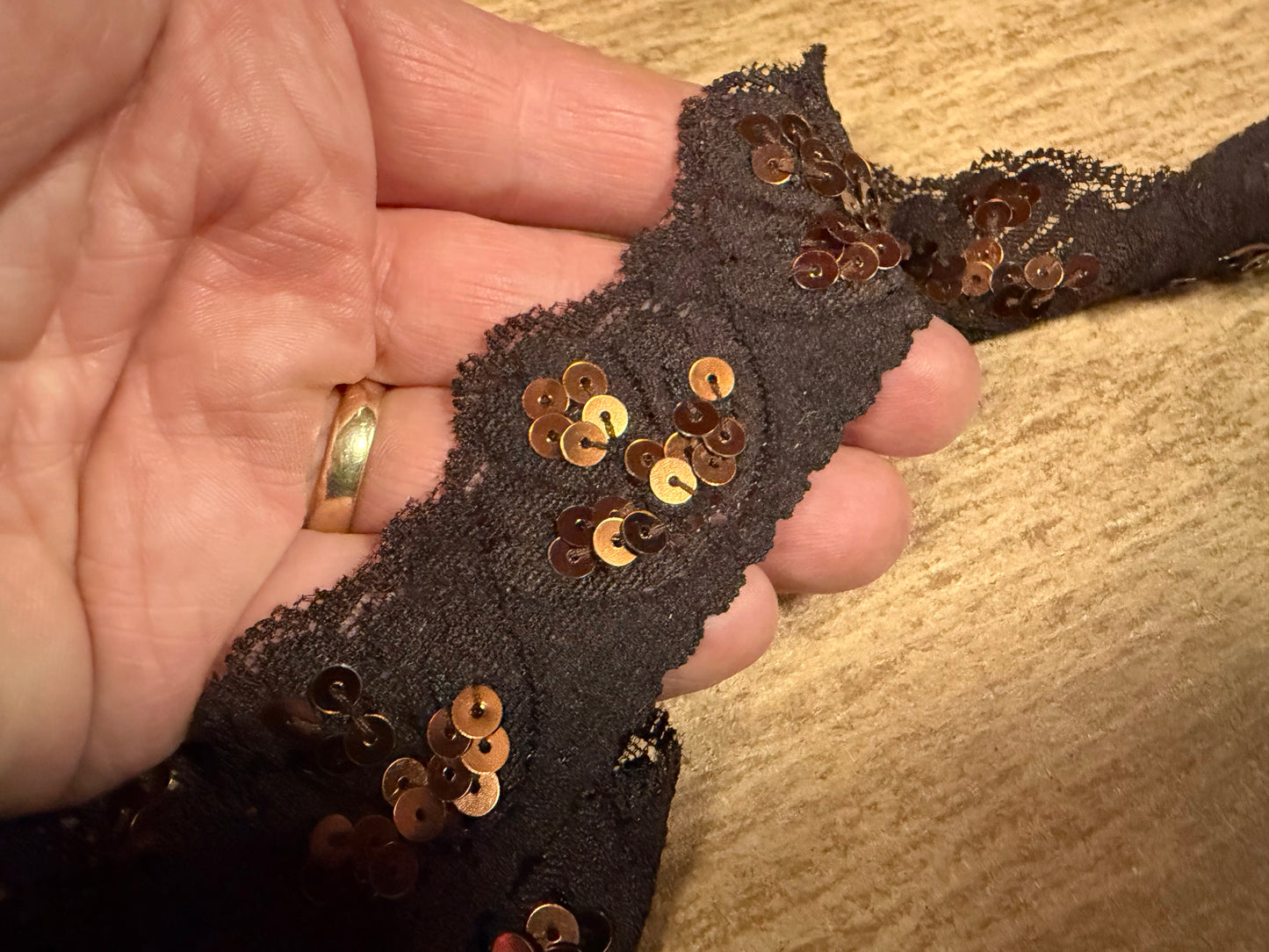 Scalloped lace edging trim fabric with sequins - stretch - brown