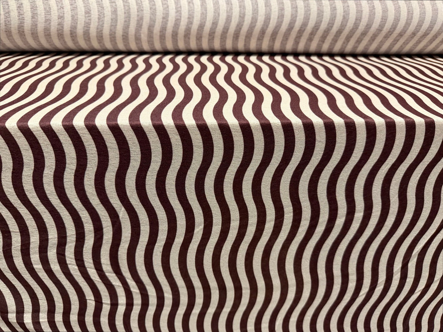 Thick & thin stretch spandex single jersey fashion fabric, per metre - wave print - aubergine
