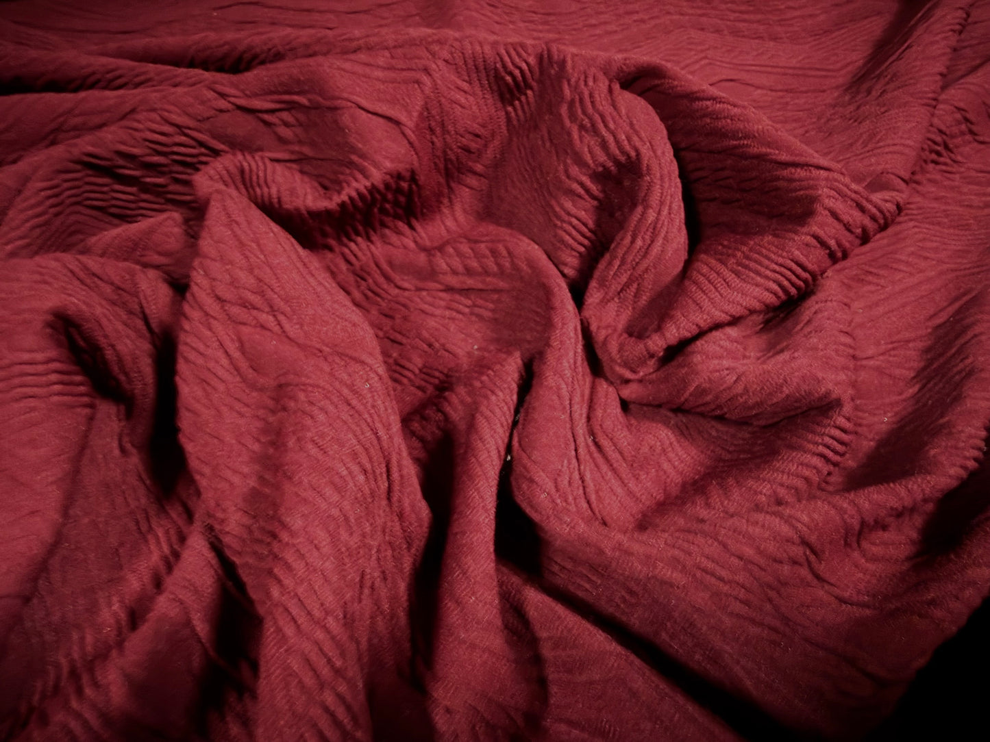 Zigzag jacquard spandex jersey fabric, per metre - wine