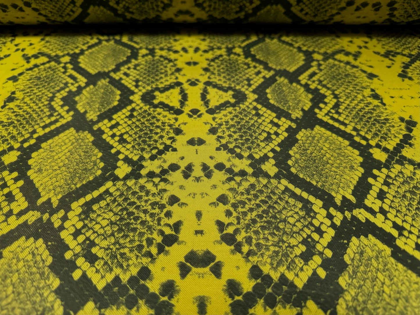 Power mesh net stretch spandex fabric, per metre - snakeskin animal print - mustard