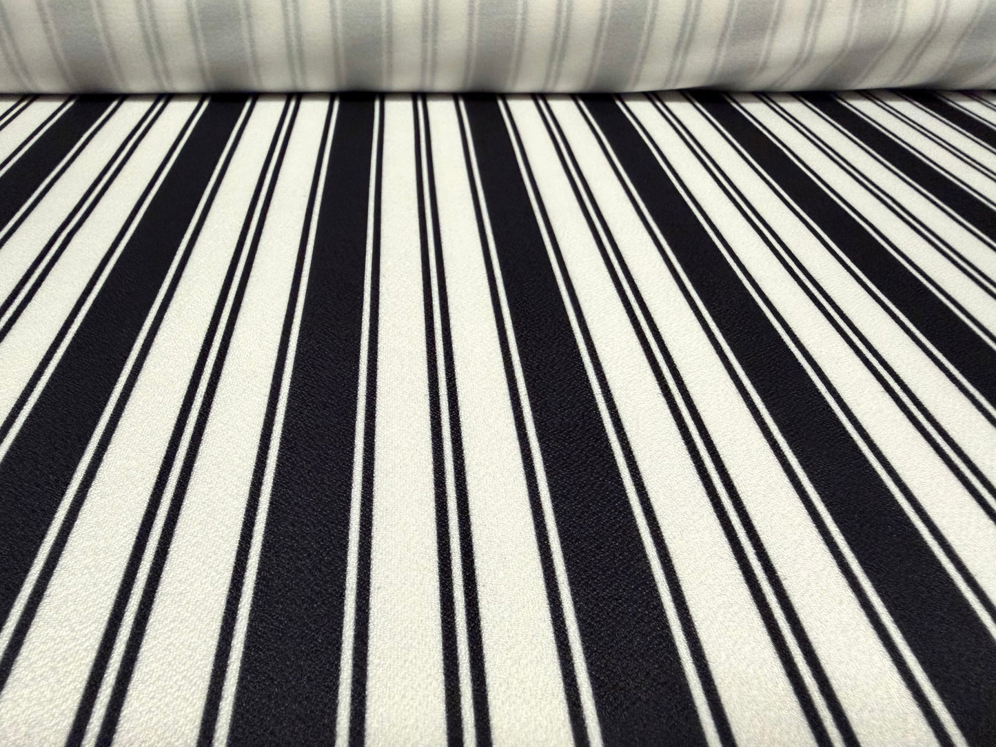 Valentino crepe stretch jersey fabric - similar to scuba - per metre - stripe print - black & white
