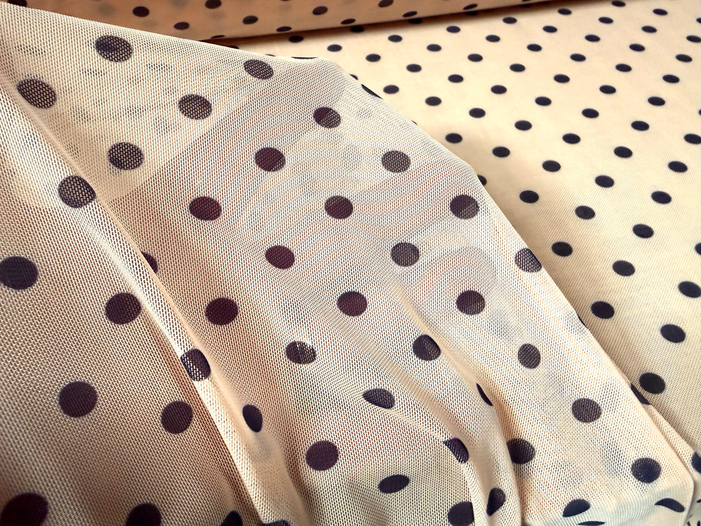Power mesh net stretch spandex fabric, per metre - polka dot print - pink & indigo