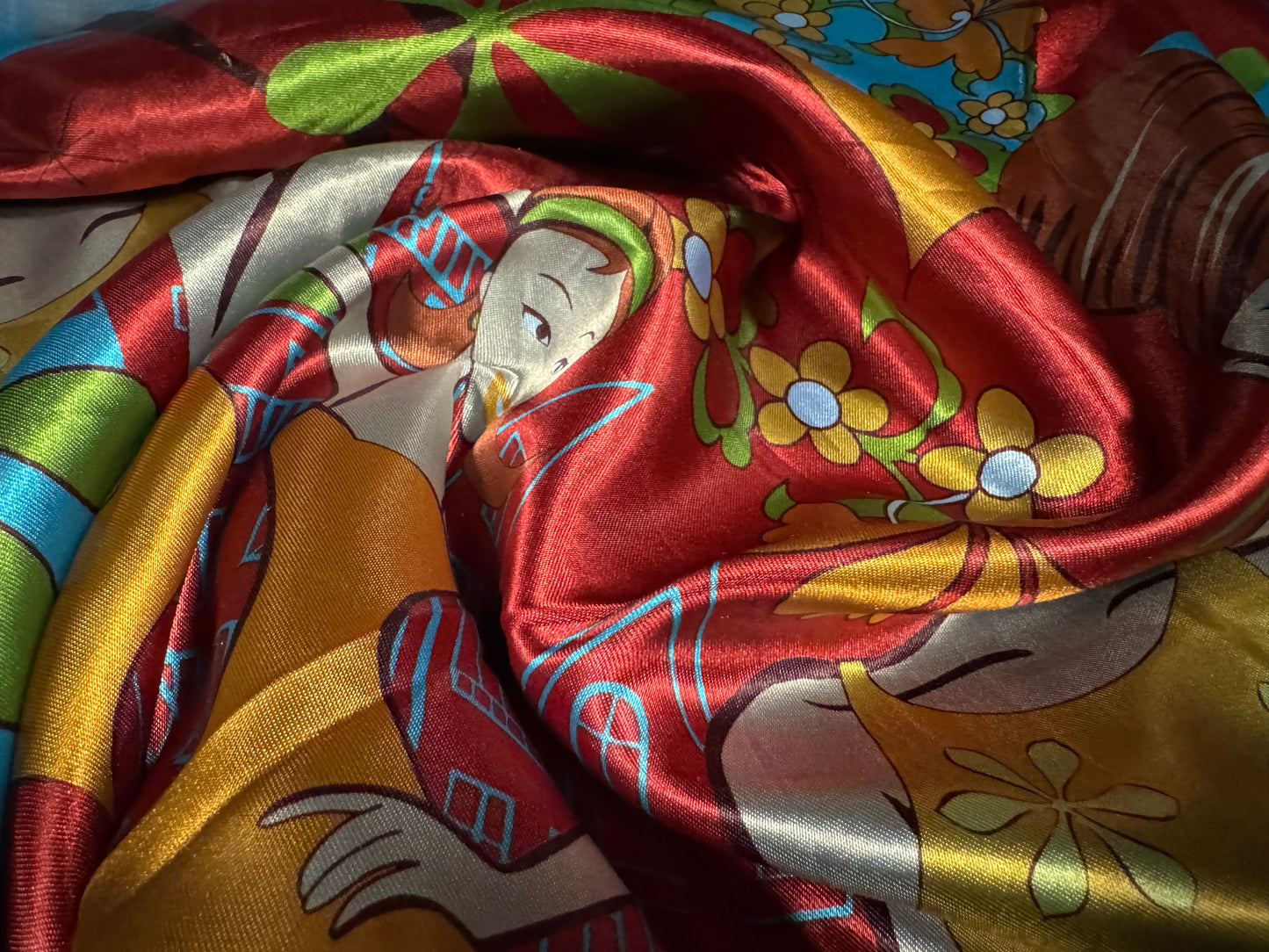 Silky satin woven dress fabric, per metre - Audrey Hepburn retro print - multicolour