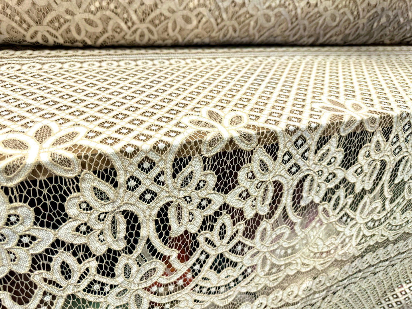 Lace fabric, per metre - paisley mosaic pattern - cream & beige