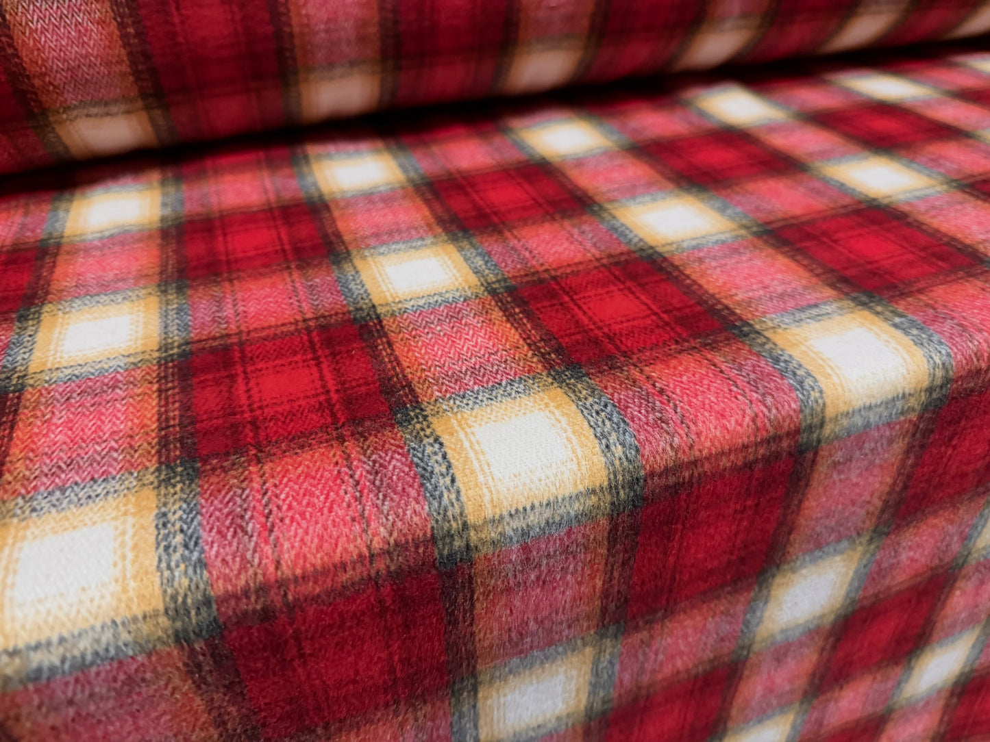 Wool flannel fabric, per metre - Stewart tartan - red