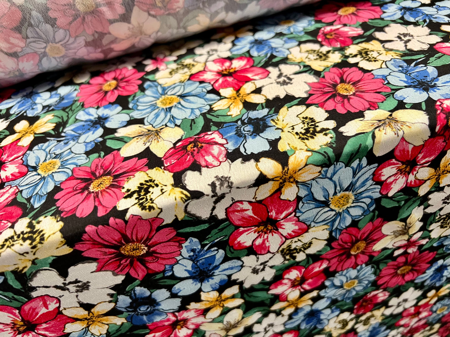 Chirimen woven crepe dress fabric, per metre - English country garden print - multicolour