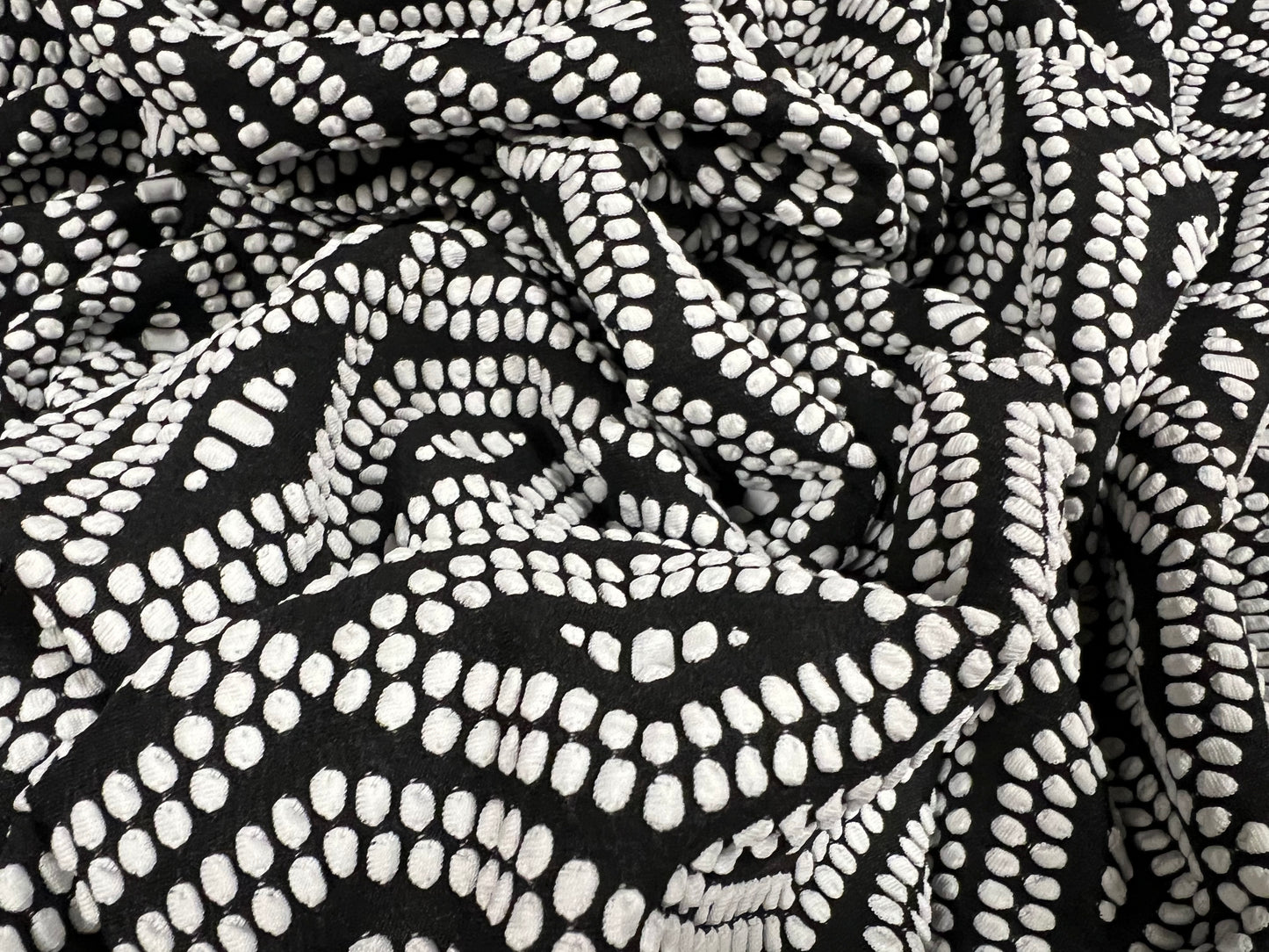 Double Jersey stretch fabric, per metre - diamond jacquard - black & white