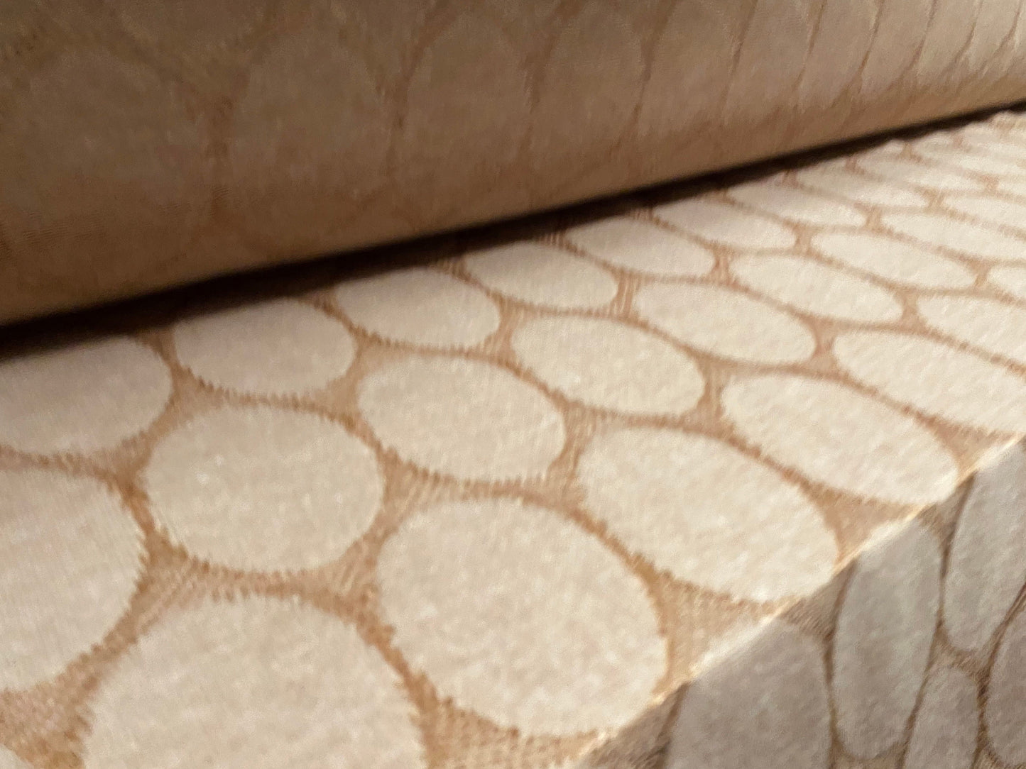 Jacquard circles knitwear jersey fabric, per metre - nude