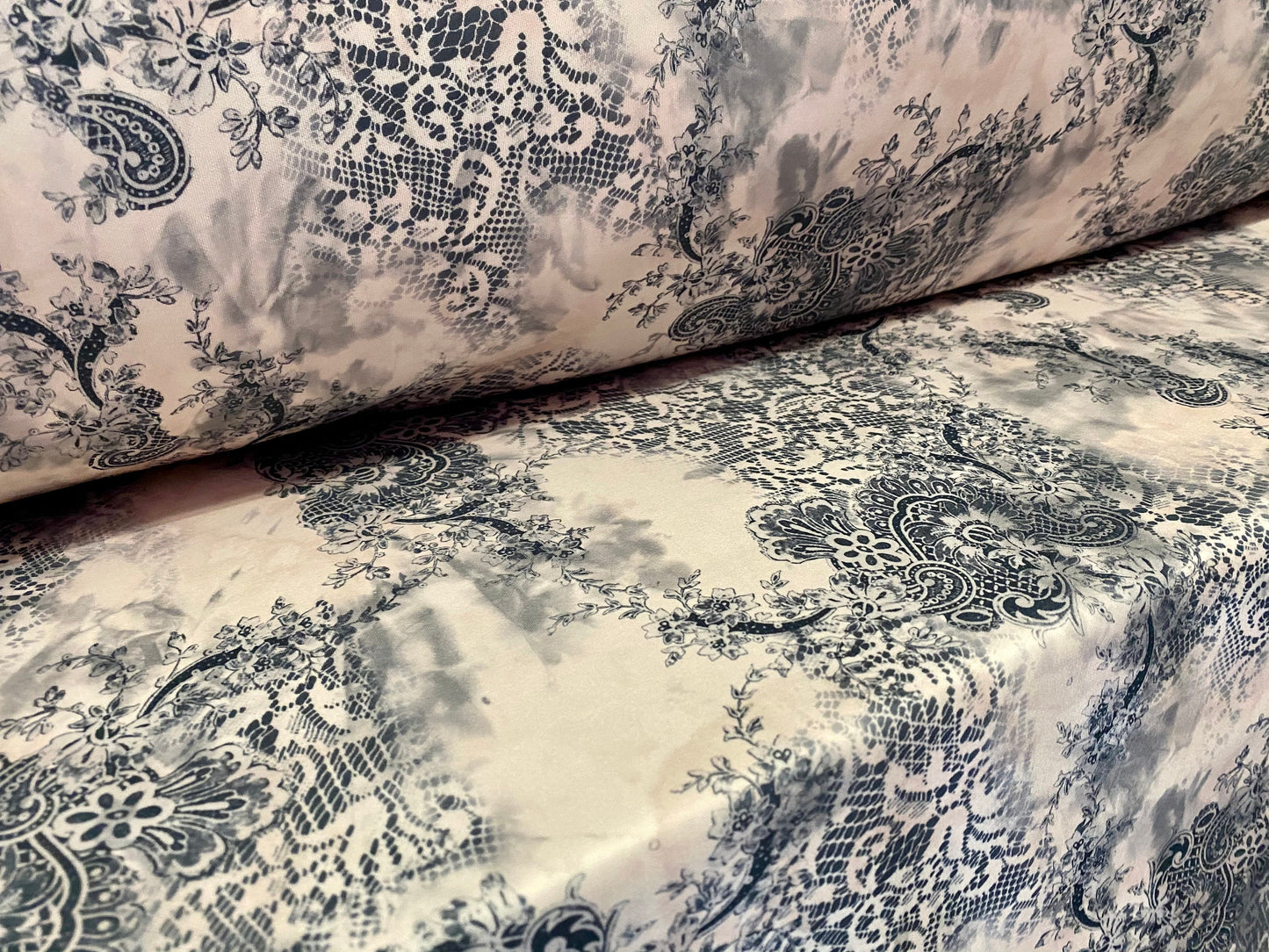 Scuba spandex jersey fabric, per metre - Nude & black lace print