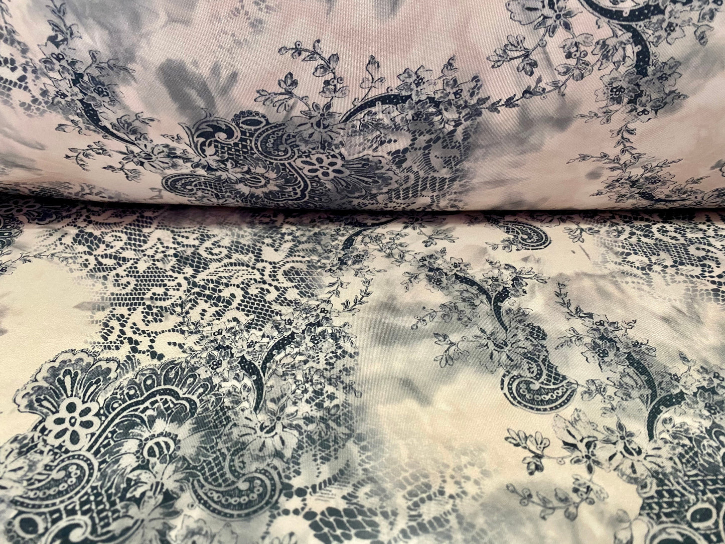 Scuba spandex jersey fabric, per metre - Nude & black lace print