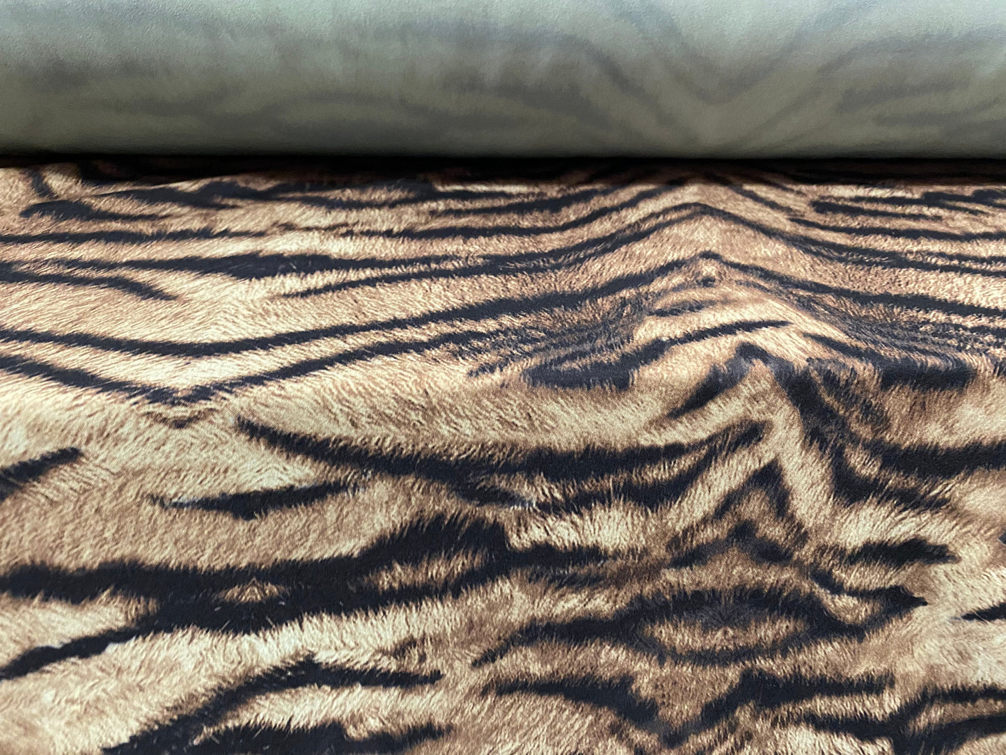 Woven stretch dress fabric, per metre - tiger print