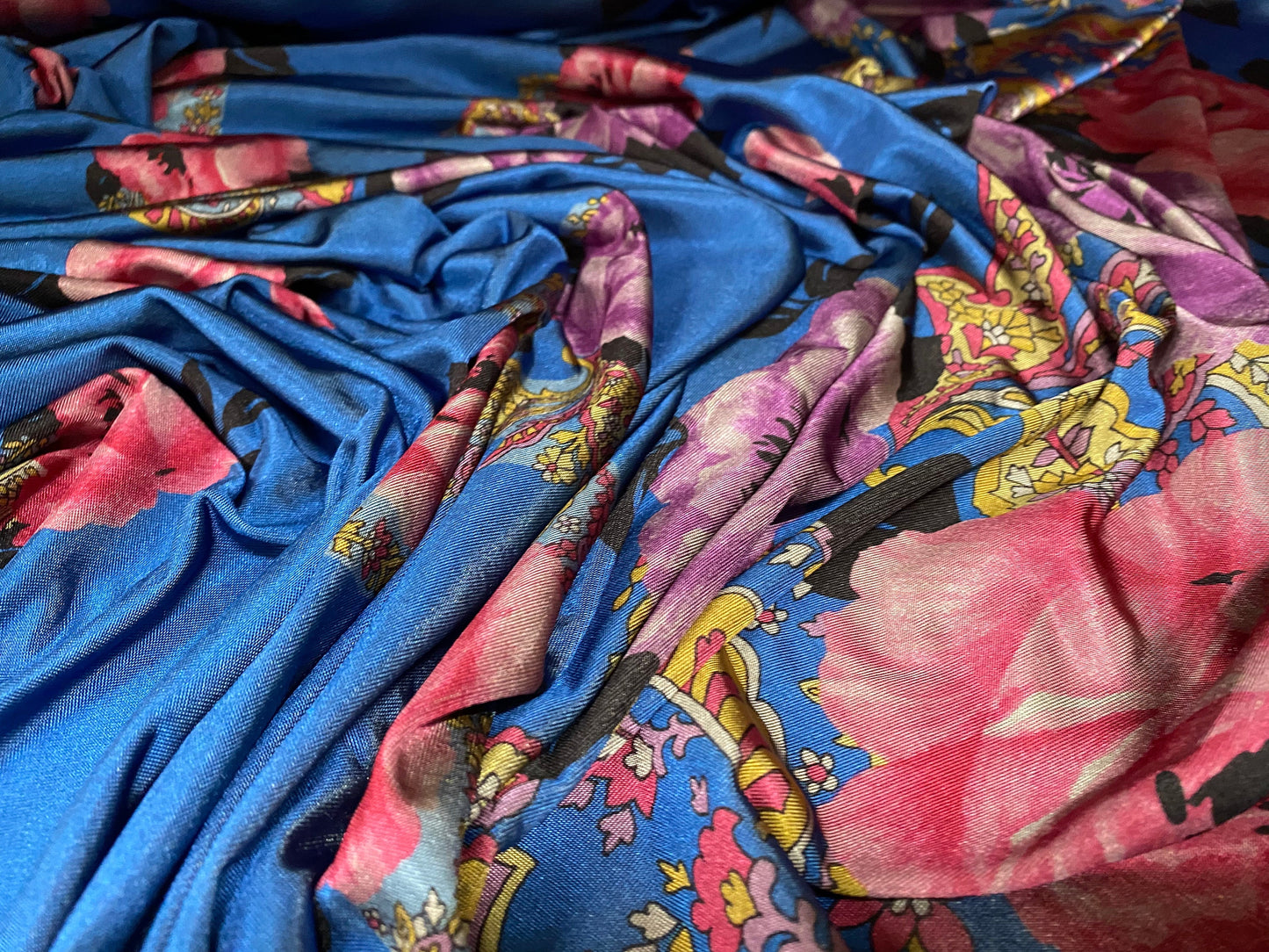 Disco shimmer spandex stretch jersey fabric, per metre - blue with pink rose double border floral print