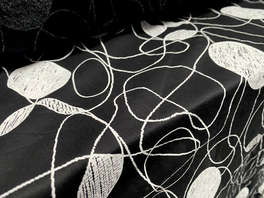 Cotton spandex stretch woven shirt blouse apron fabric, per metre - black & white squiggle print