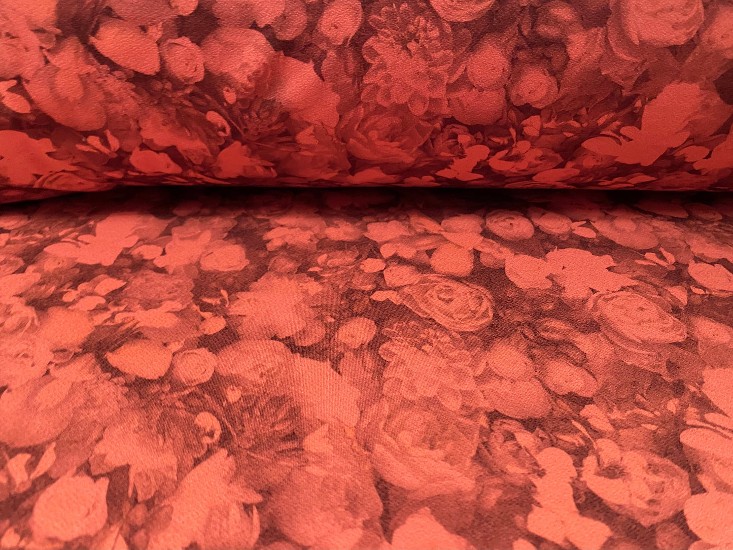 Stretch Spandex crepe jersey fabric, per metre - Roses print - coral