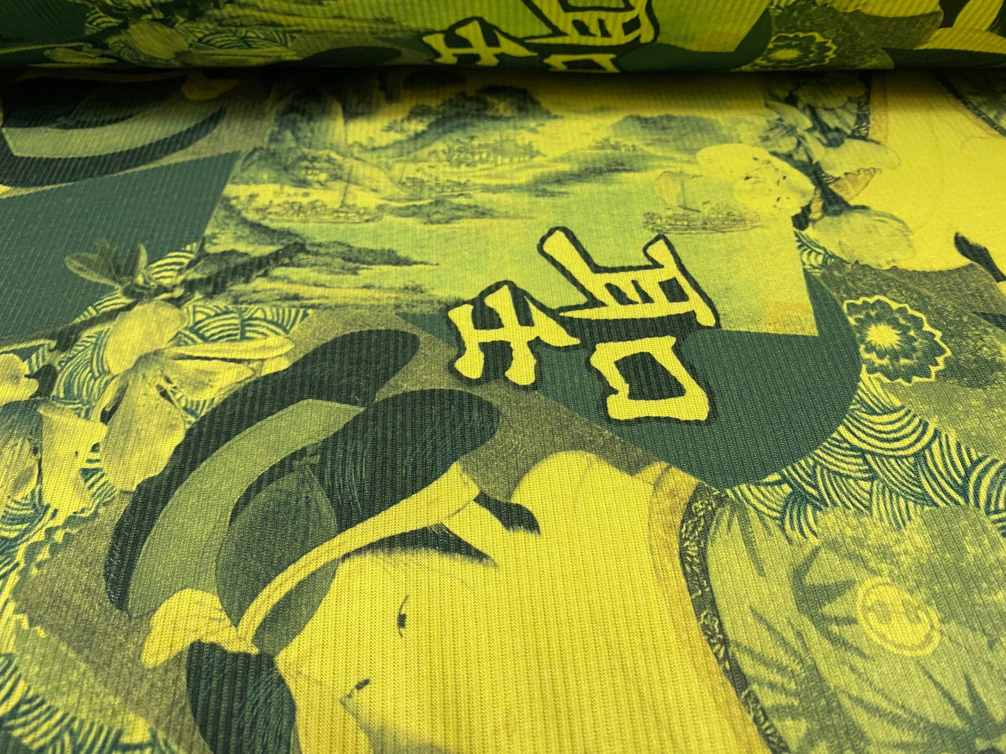 Spandex rib jersey fabric, per metre - Japanese geisha print - lime