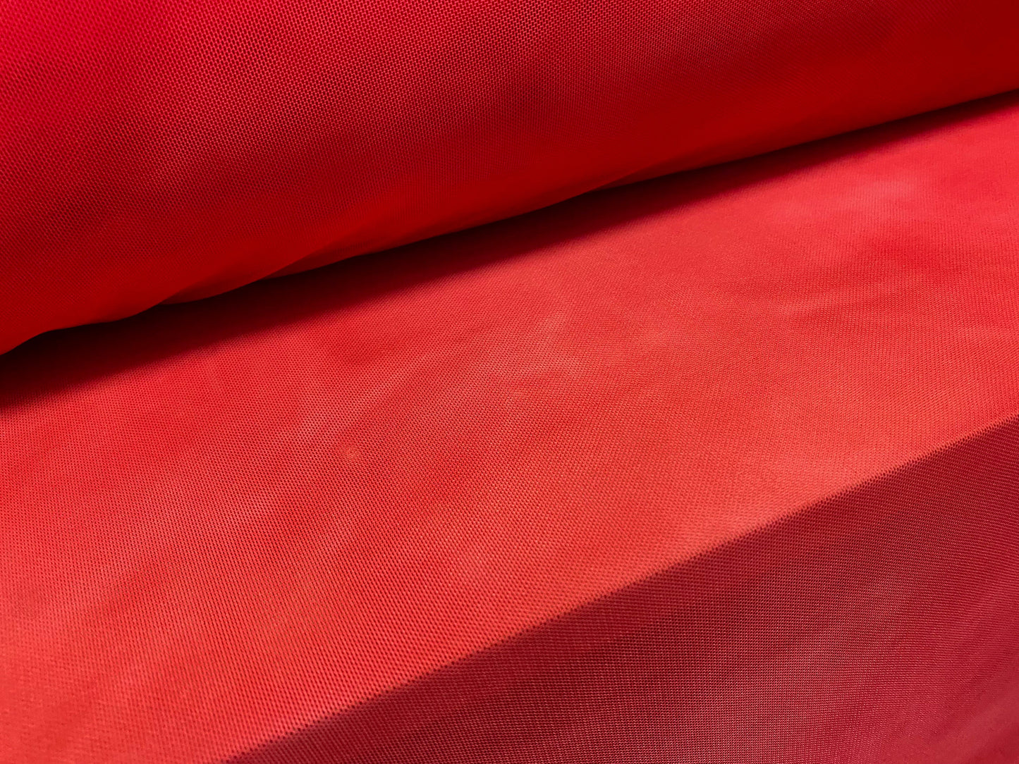 Power mesh net stretch spandex fabric, per metre - marbled print - strawberry