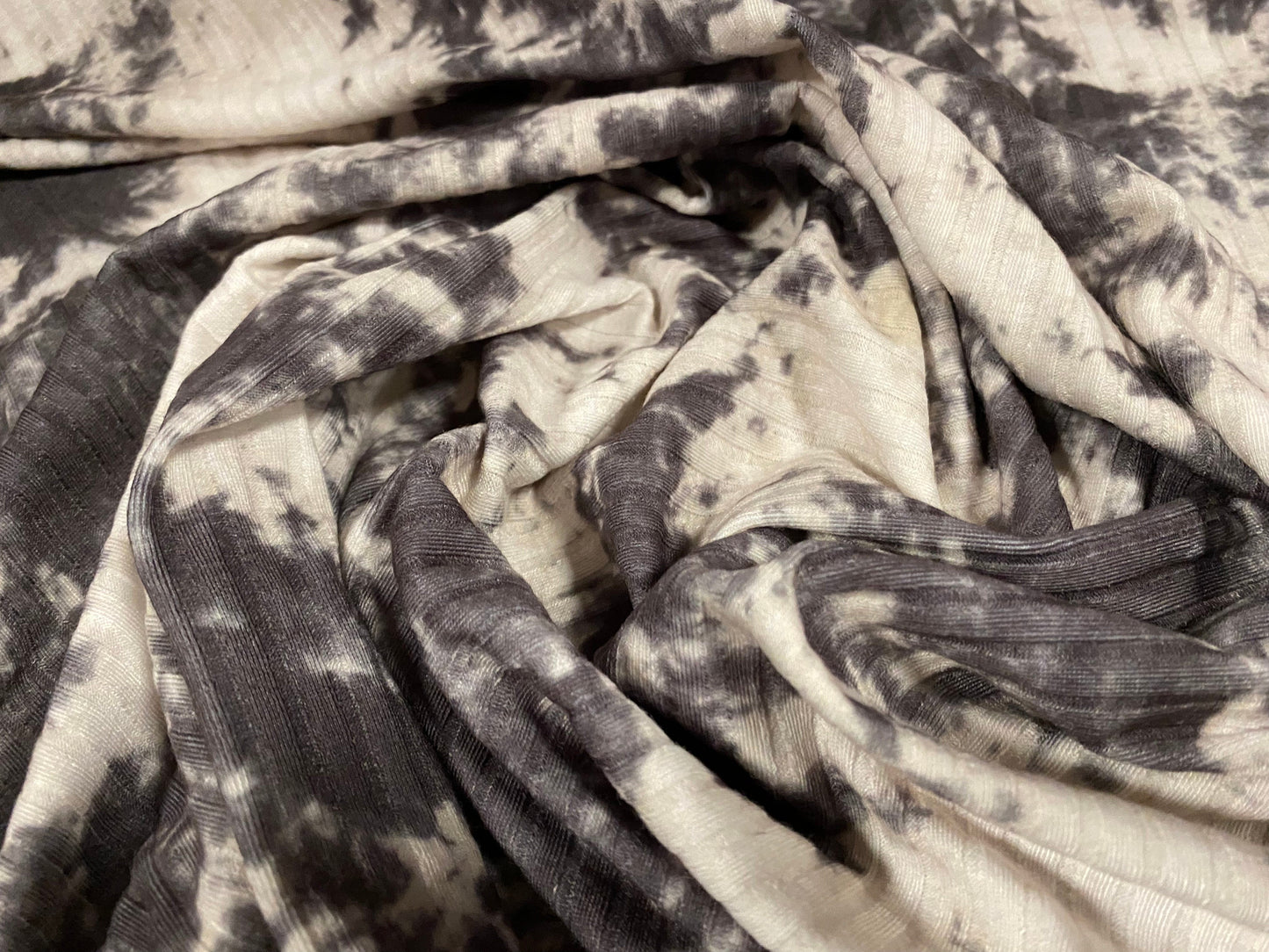 Spandex stretch rib jersey fabric, per metre - tie dye print - cream & grey