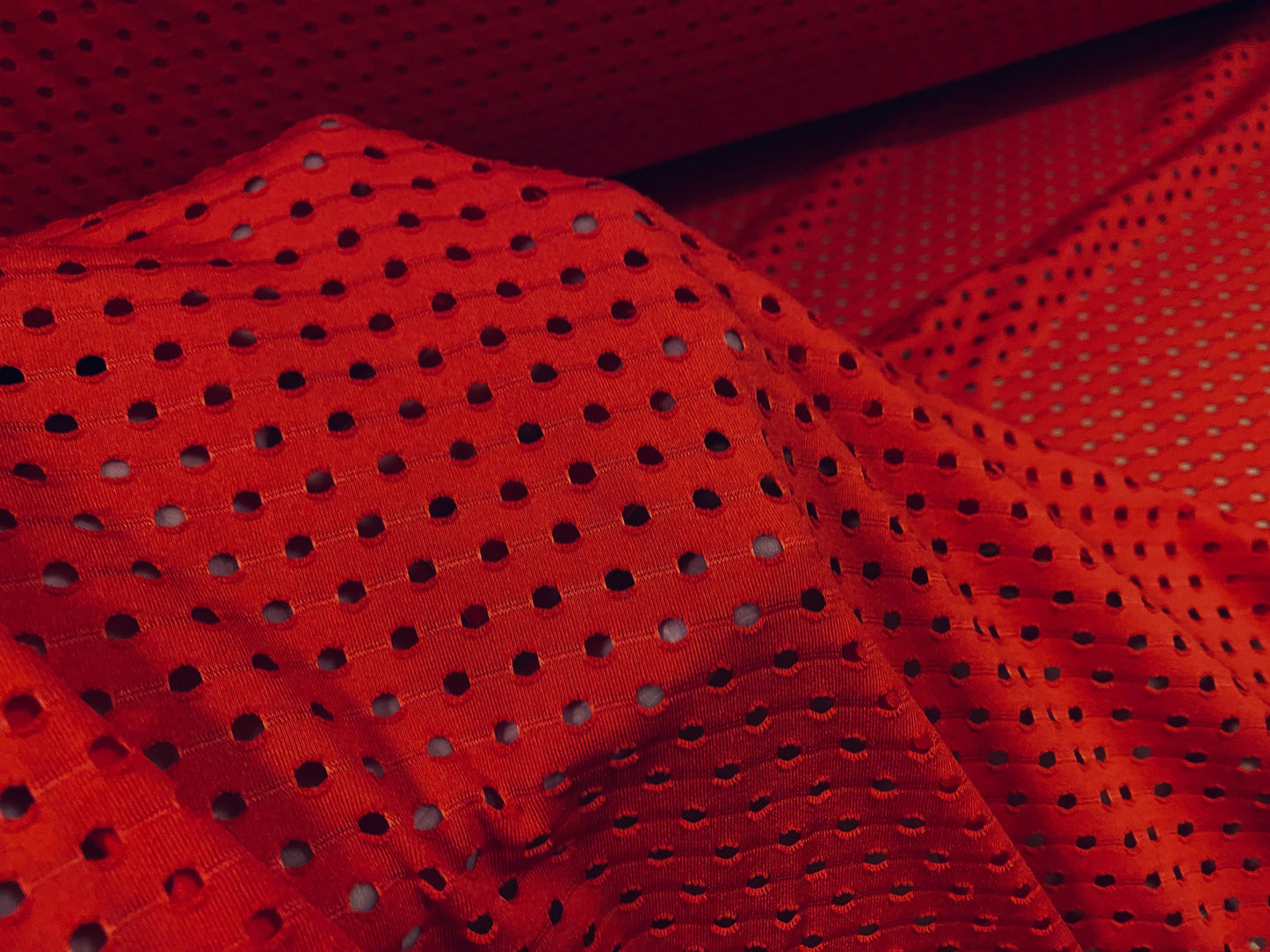 Airtex stretch spandex mesh fishnet jersey fabric, per metre - plain - red