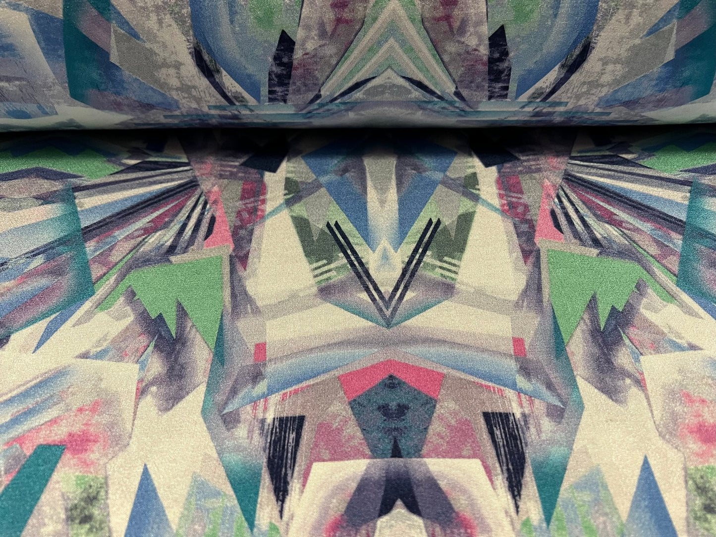 Stretch Spandex crepe jersey stretch fabric, per metre - stylised art deco geometric print