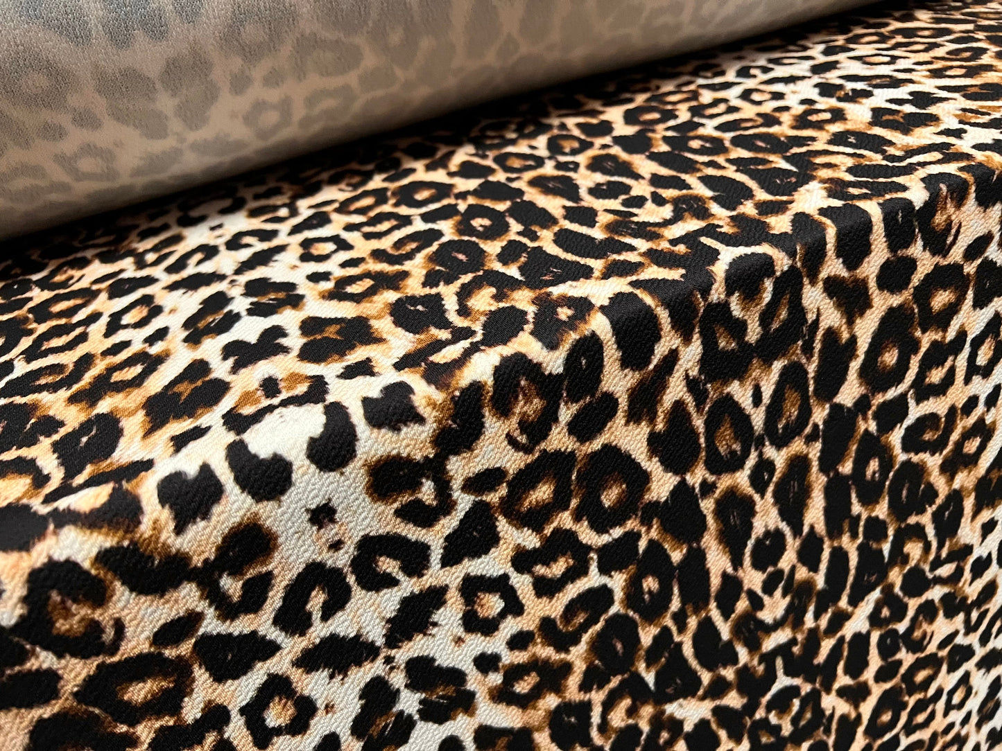 Waterfall textured scuba stretch spandex jersey fabric, per metre - Leopardskin animal print