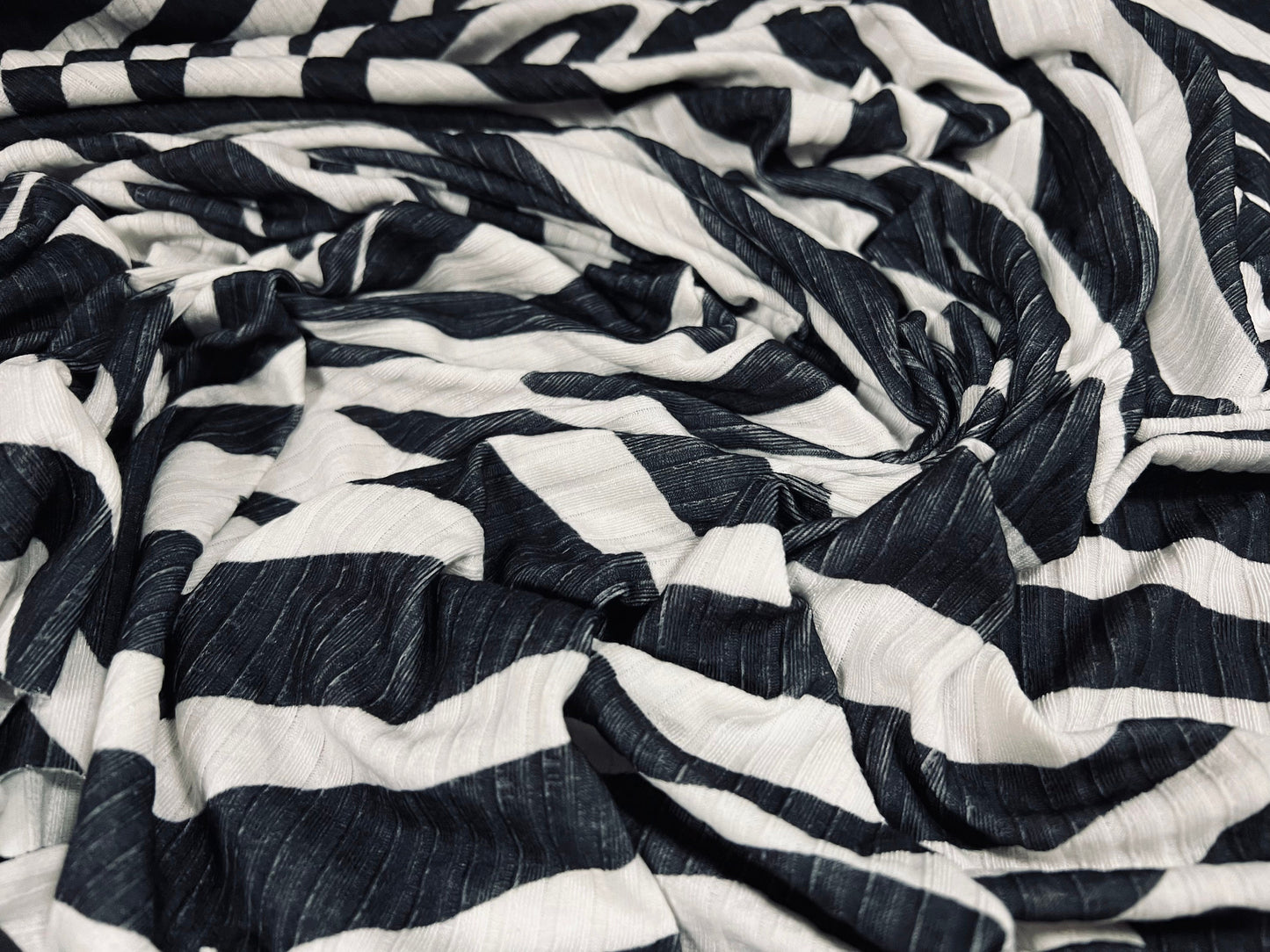 Spandex stretch rib jersey fabric, per metre - zebra animal print - black & white