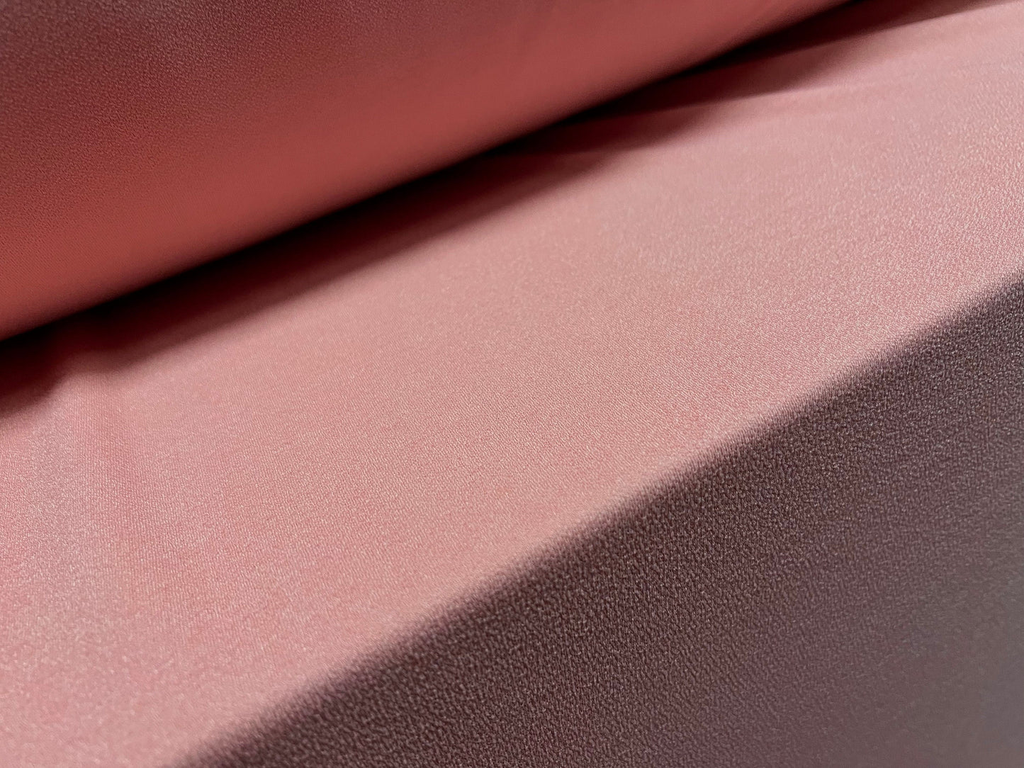 Valentino crepe spandex jersey fabric - similar to scuba - per metre - plain - pink