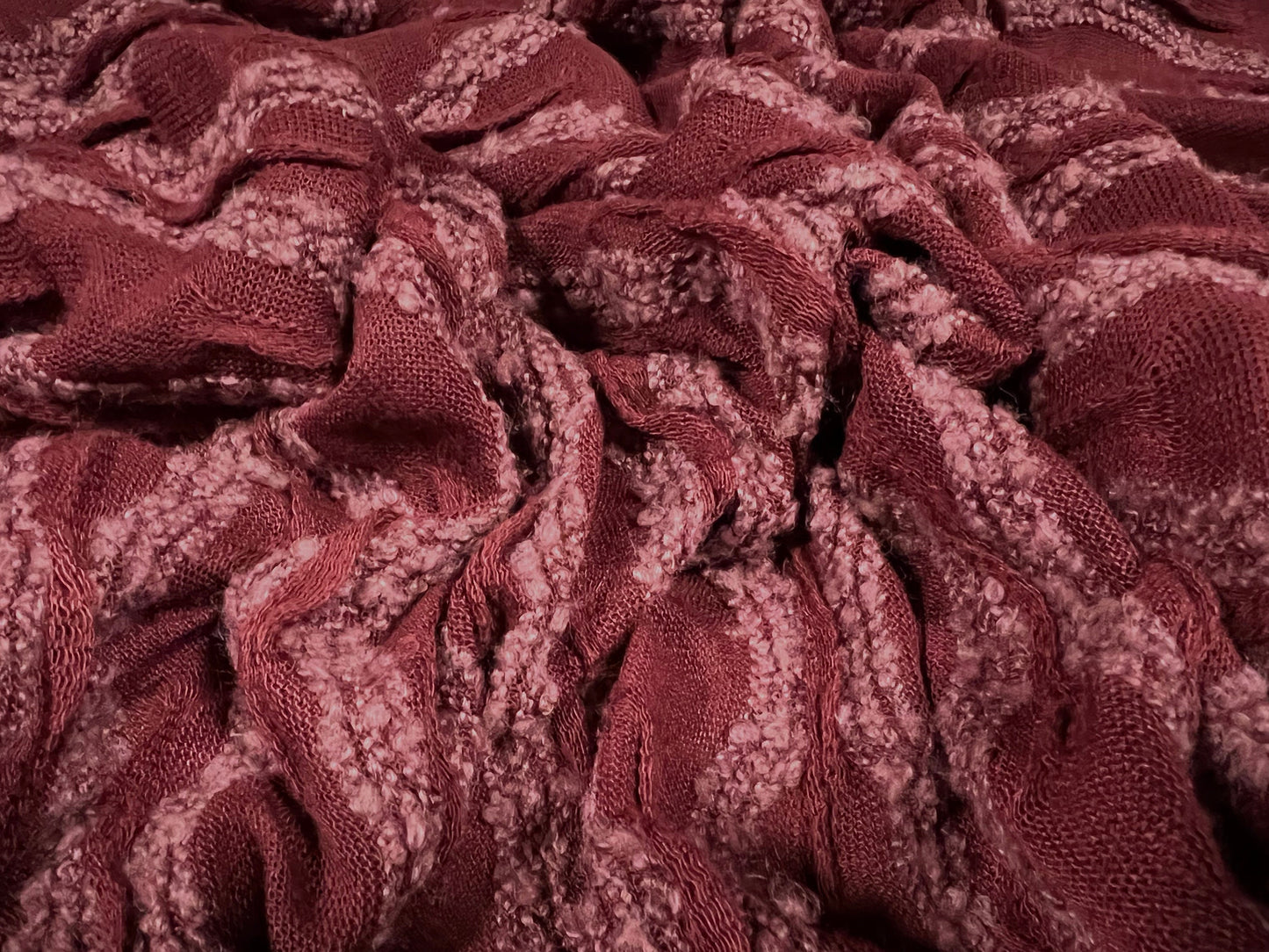 Bouclé jacquard jersey knit fabric, per metre - wave design - wine & pink