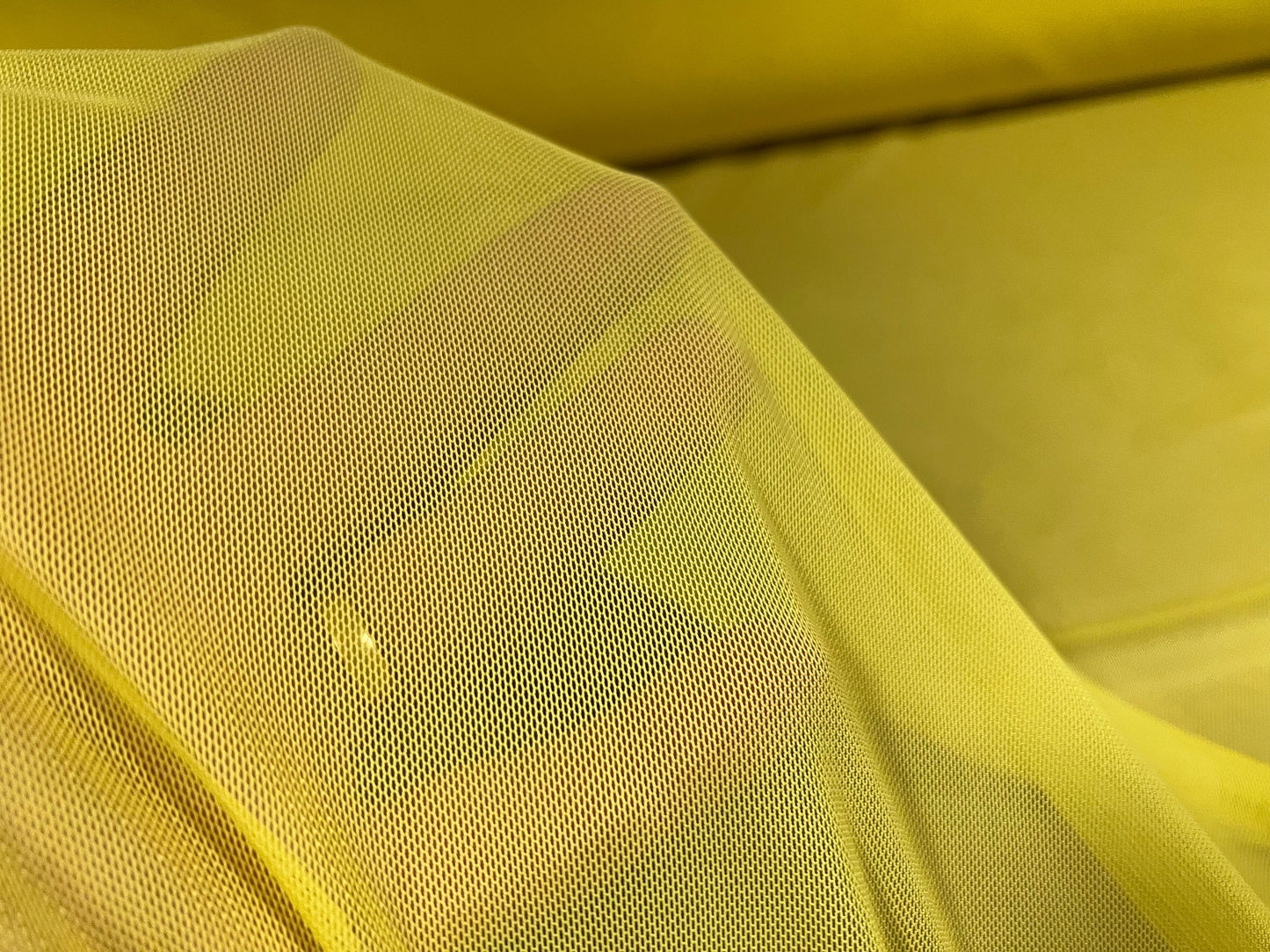 Power mesh net stretch spandex fabric, per metre - Plain - Daffodil yellow