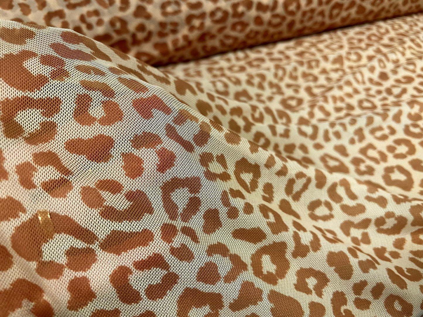 Power mesh net stretch spandex fabric, per metre - cheetah animal print - light brown