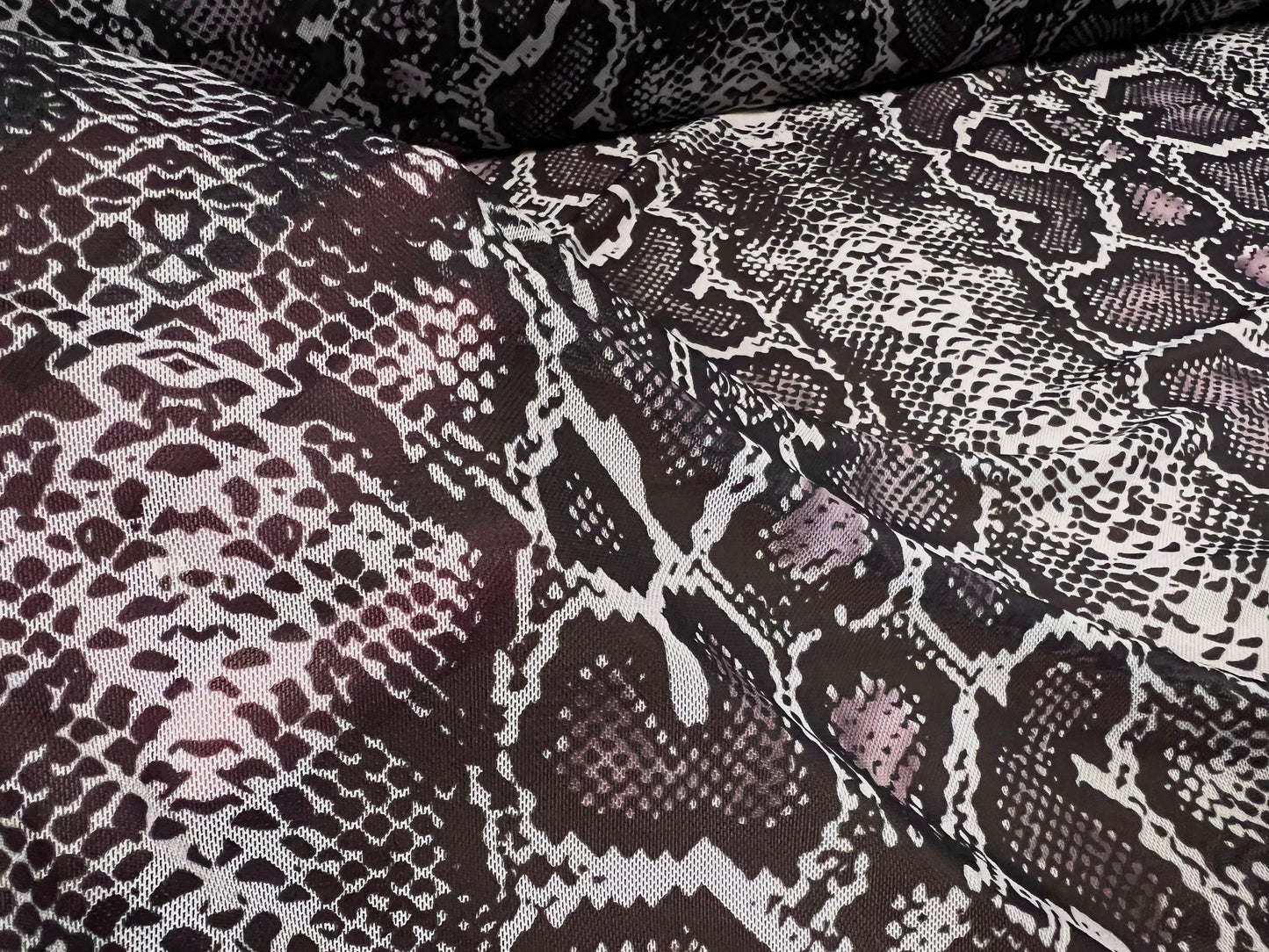 Power mesh net stretch spandex fabric, per metre - snakeskin print - black & aubergine
